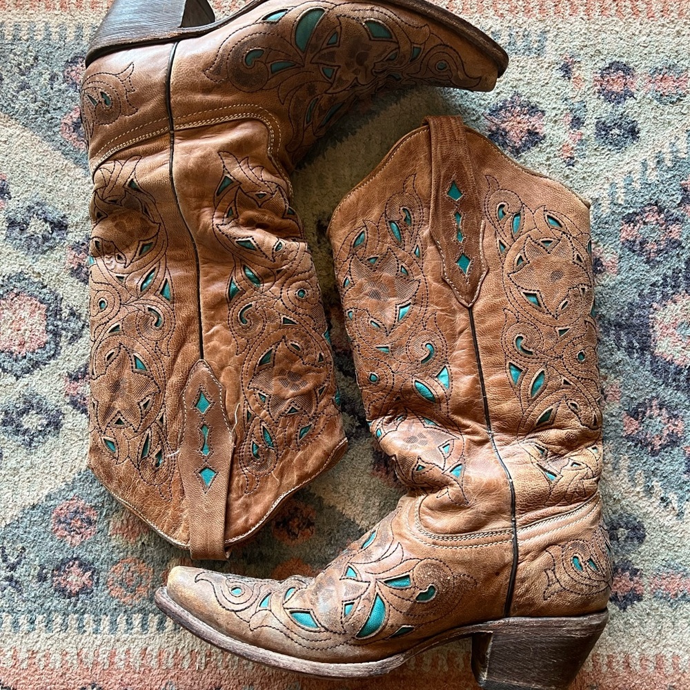 Corral Turquoise Inlay Western Boots